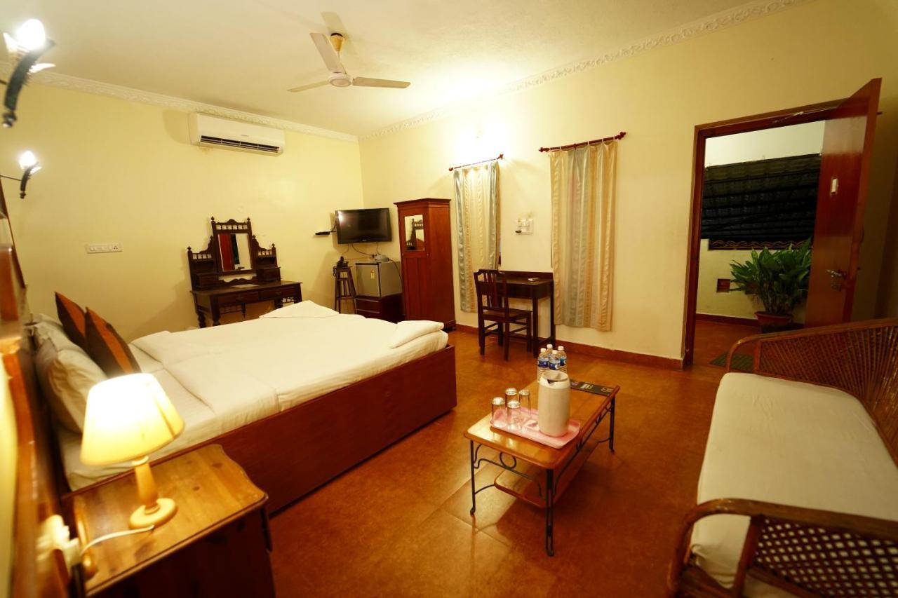 Mahabs Hotel